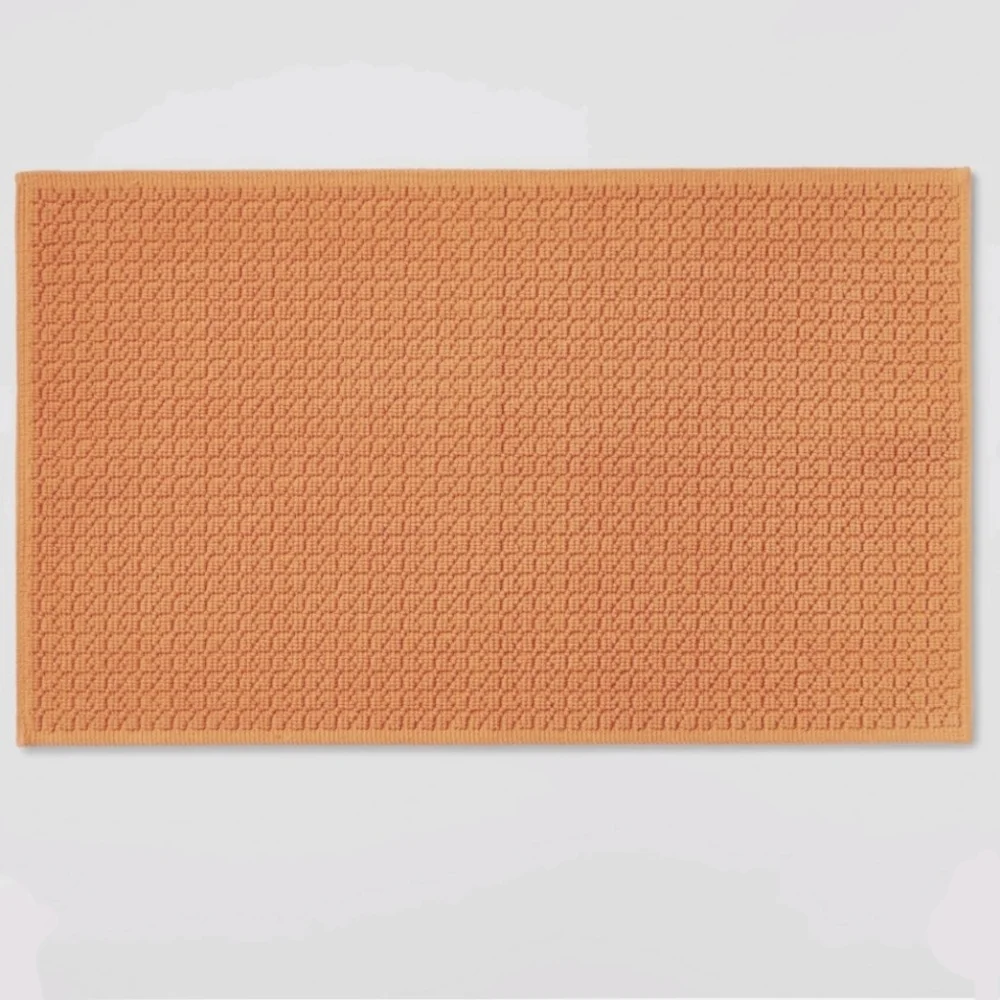 Threshold NEW Total Fresh Cotton Bath Mat in Orange 20"x34" Antimicrobial